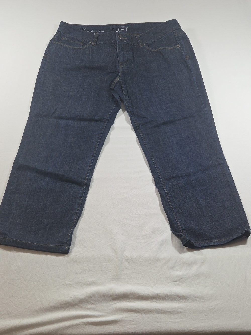 Loft  Capri Pants sz 29 modern crop design dark blue denim  Capri NWOT - Picture 10 of 10